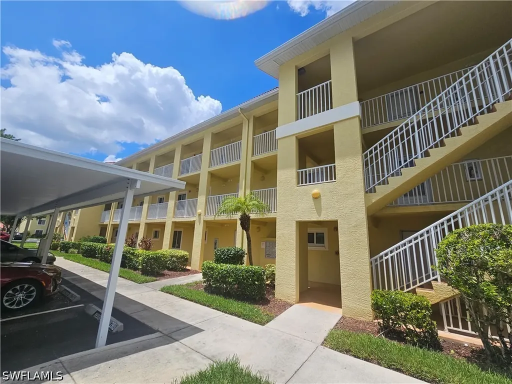 8284 Key Royal Circle Naples FL 34119
