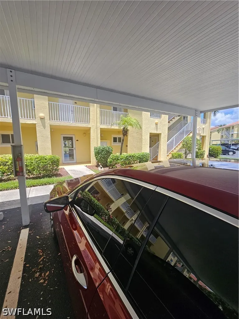 8284 Key Royal Circle Naples FL 34119