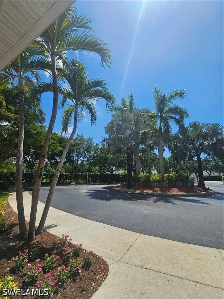 8284 Key Royal Circle Naples FL 34119