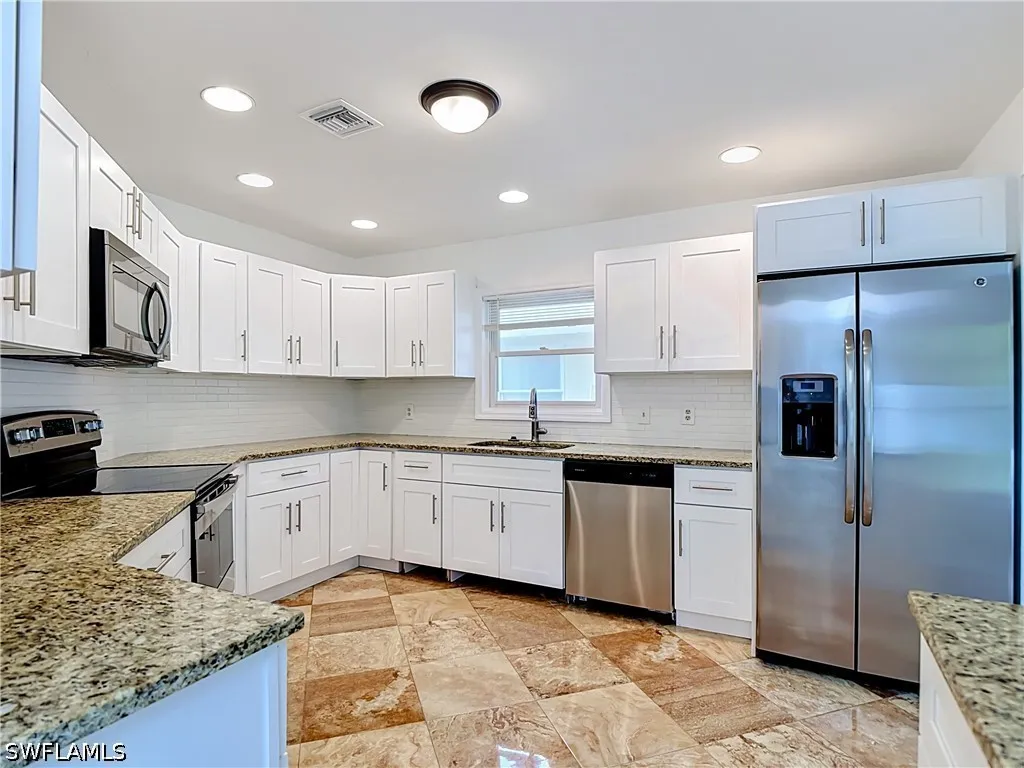 56 Grey Wing Point Naples FL 34113