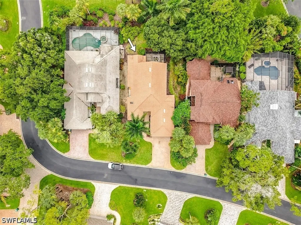56 Grey Wing Point Naples FL 34113