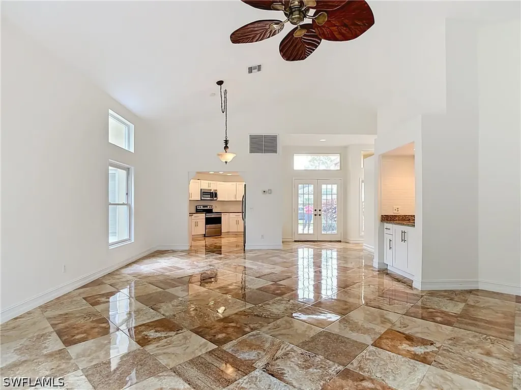 56 Grey Wing Point Naples FL 34113