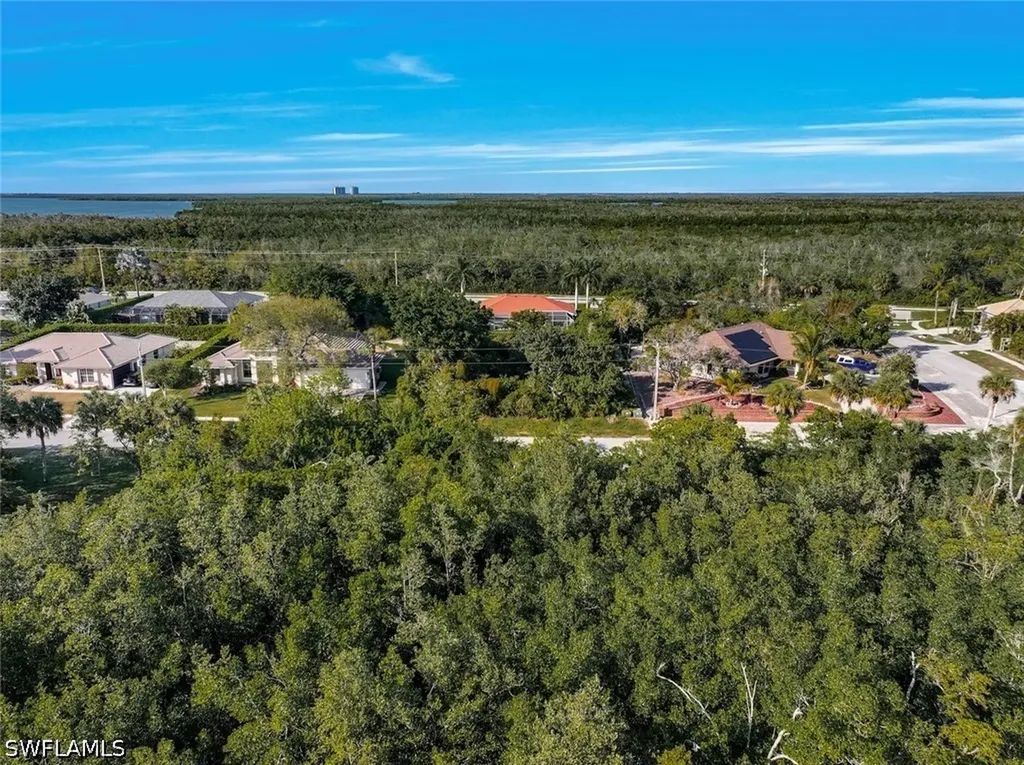2031 Sheffield Avenue Marco Island FL 34145