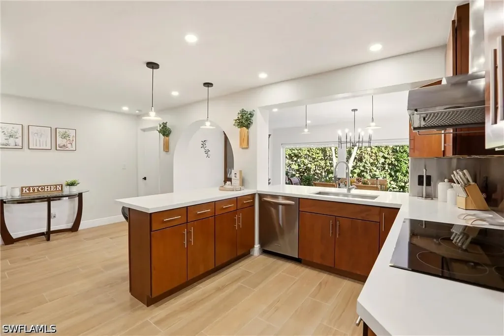339 Landmark Street Marco Island FL 34145
