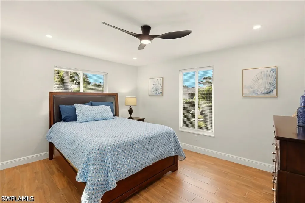 339 Landmark Street Marco Island FL 34145