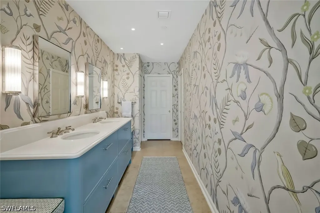 8440 Abbington Circle Naples FL 34108