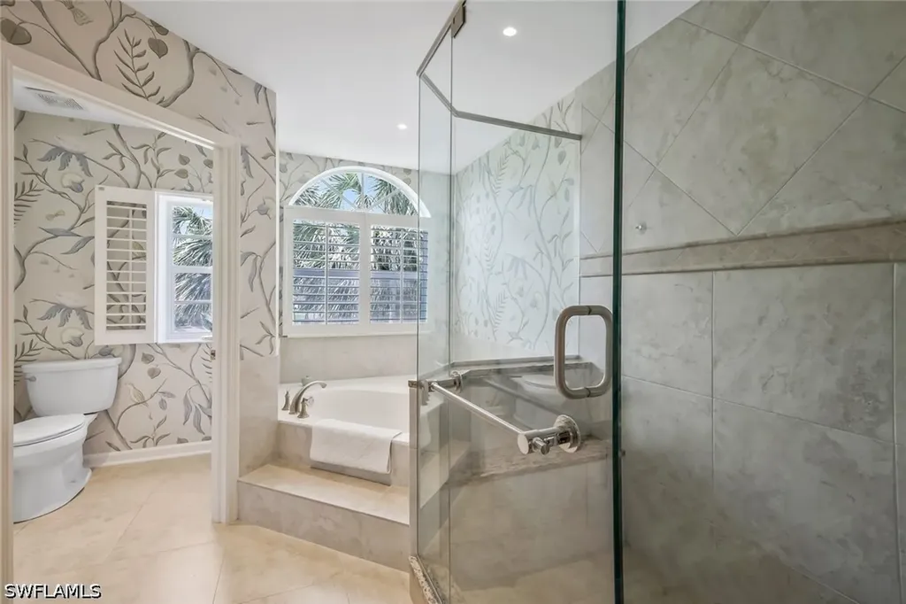 8440 Abbington Circle Naples FL 34108