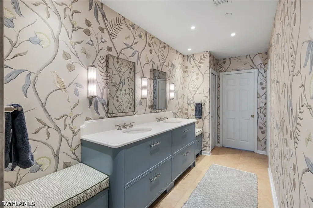 8440 Abbington Circle Naples FL 34108
