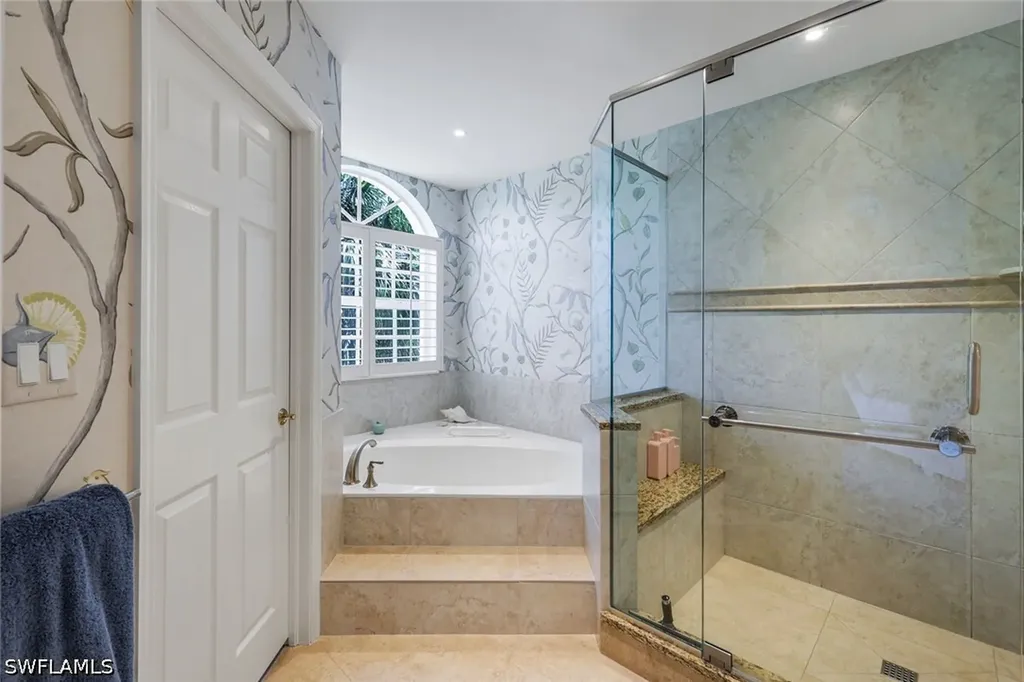 8440 Abbington Circle Naples FL 34108
