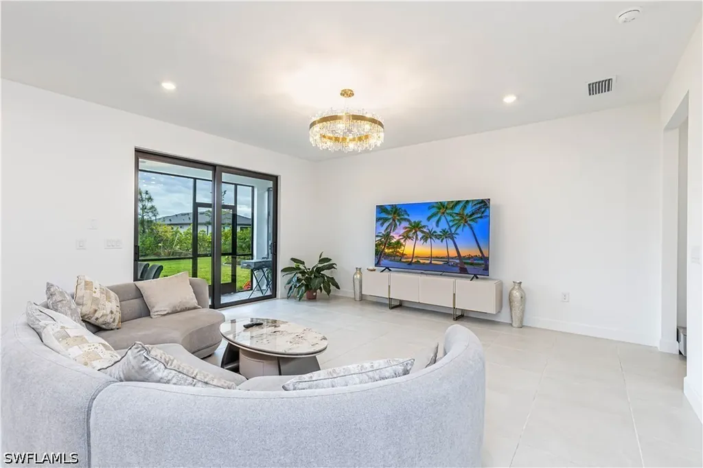 1854 Mesa Lane Naples FL 34120
