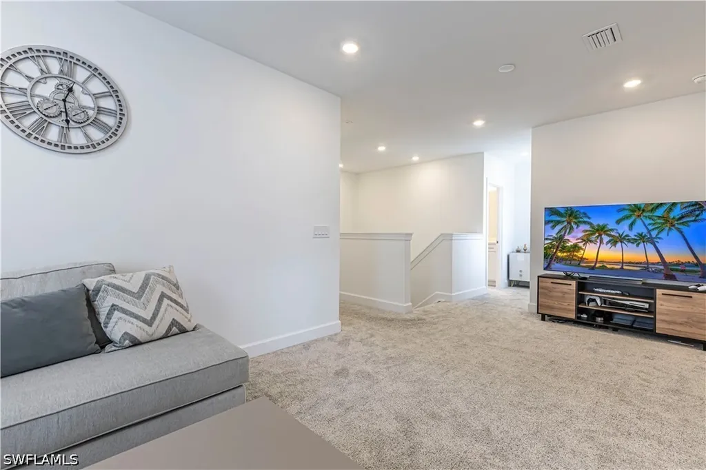 1854 Mesa Lane Naples FL 34120