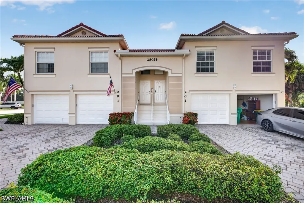 25058 Peacock Lane Naples FL 34114