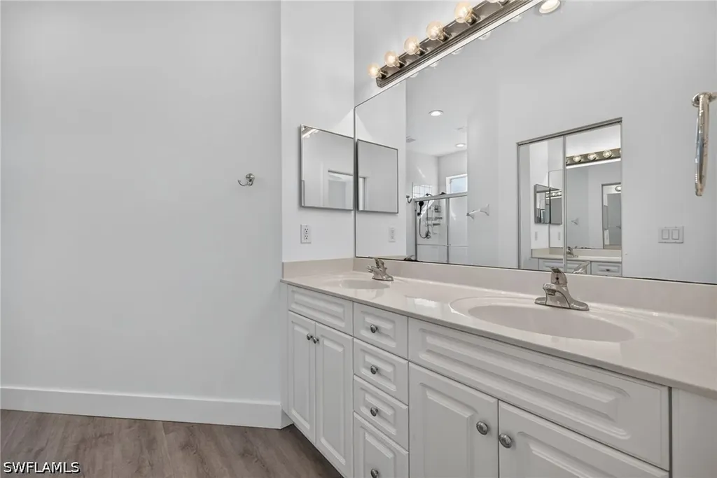 25058 Peacock Lane Naples FL 34114