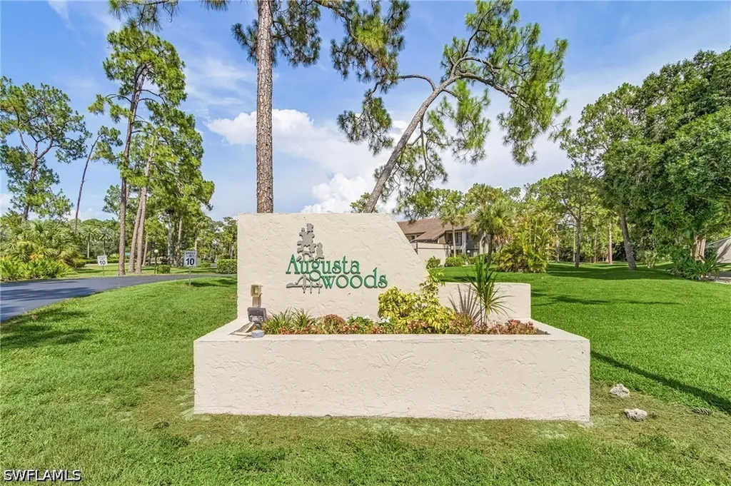 5857 Rattlesnake Hamm Road Naples FL 34113