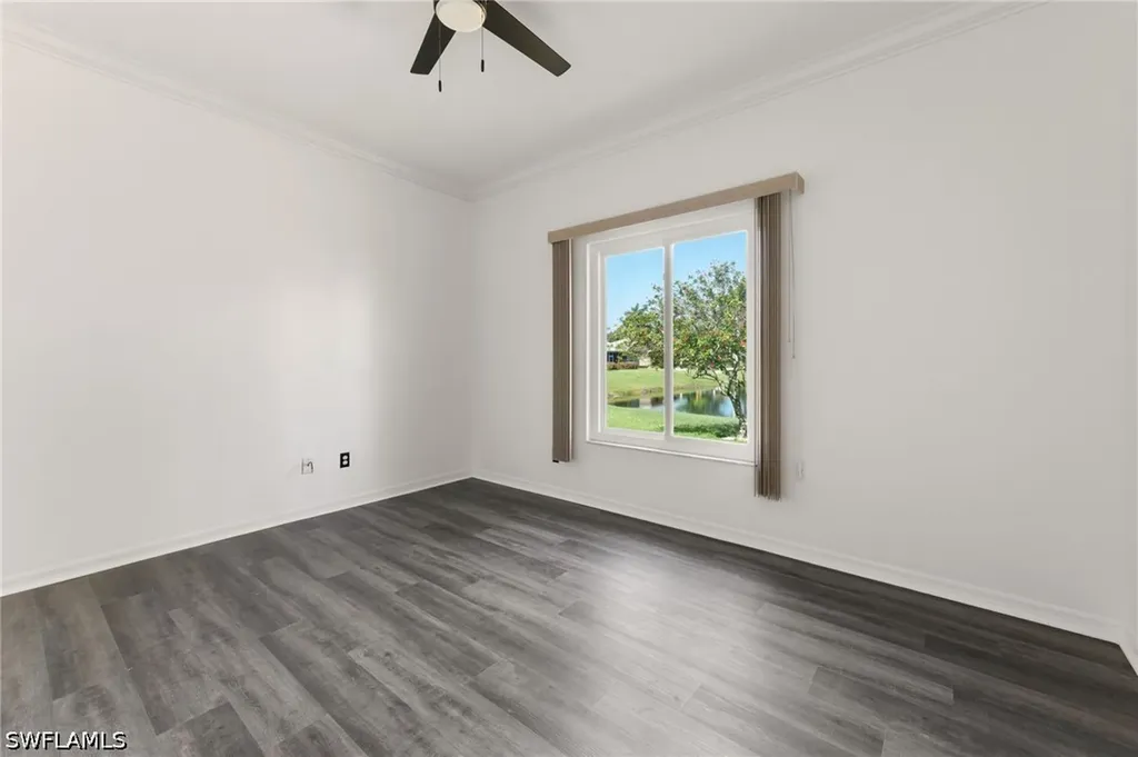 223 Stanhope Circle Naples FL 34104