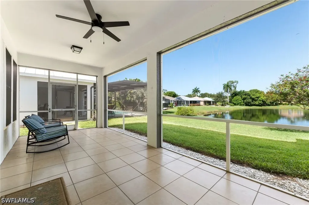 223 Stanhope Circle Naples FL 34104