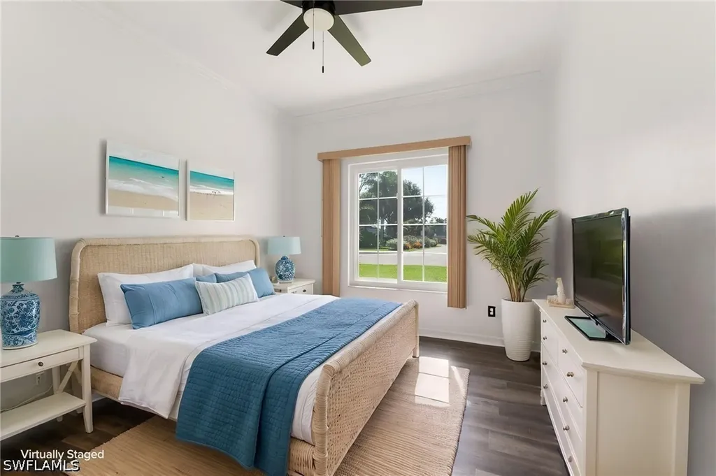 223 Stanhope Circle Naples FL 34104