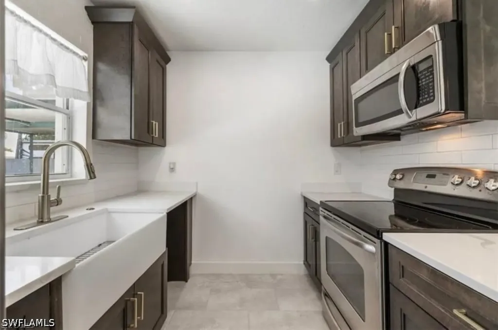 1948 46th Street SW Naples FL 34116