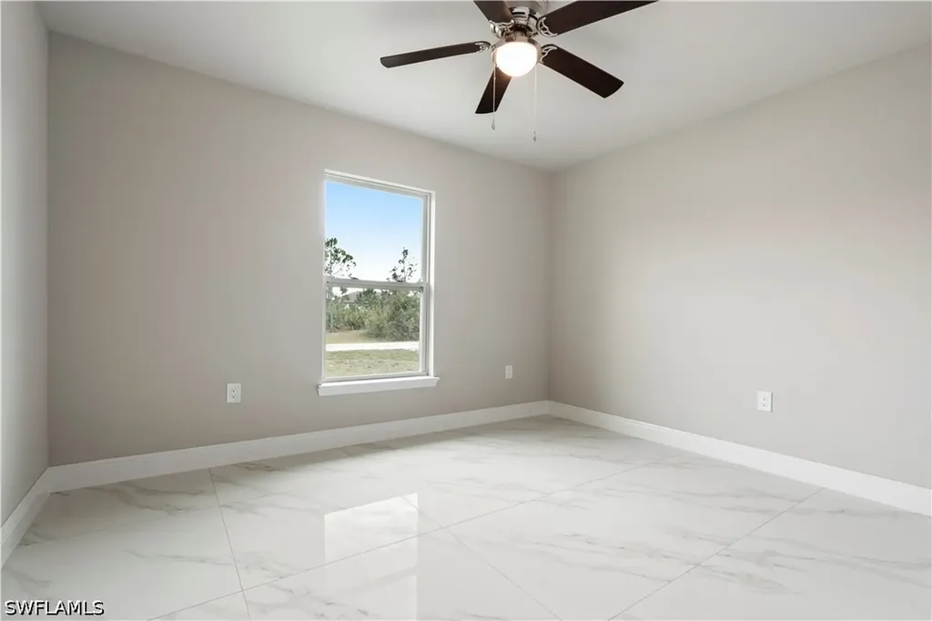 1076 Gunby Avenue S Lehigh Acres FL 33974