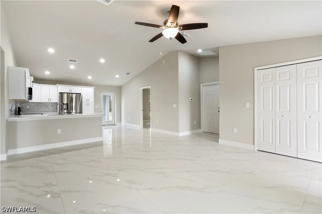 1076 Gunby Avenue S Lehigh Acres FL 33974