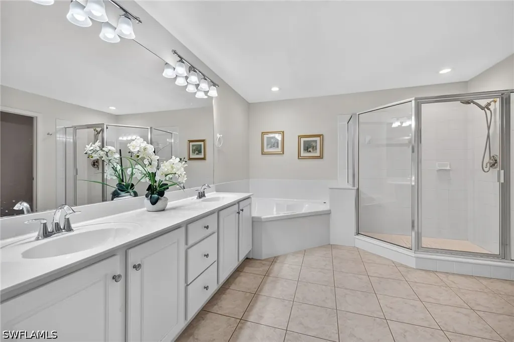 25050 Ballycastle Court Bonita Springs FL 34134