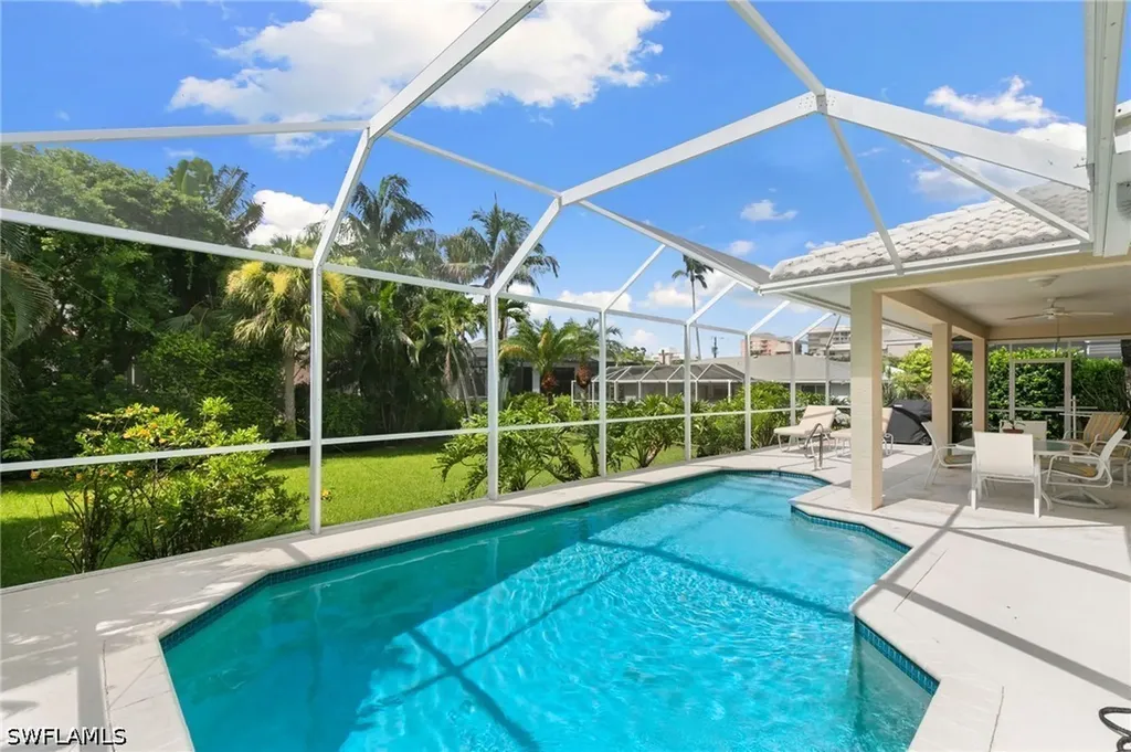 949 Spruce Avenue Marco Island FL 34145