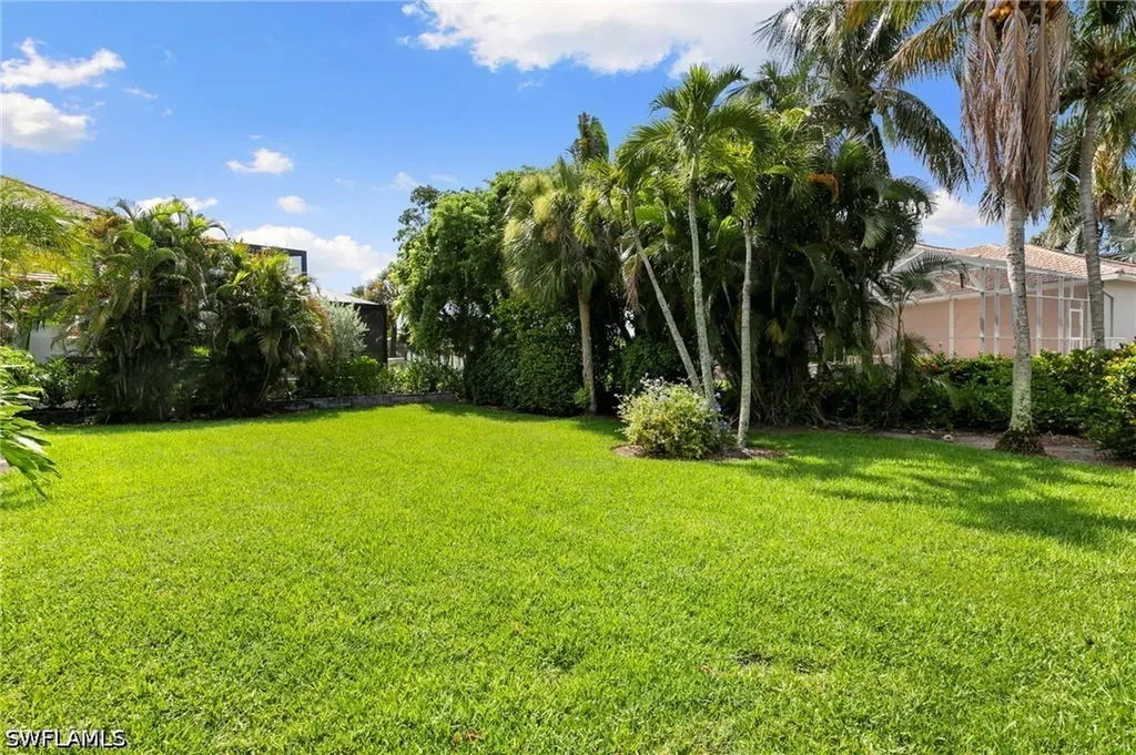 949 Spruce Avenue Marco Island FL 34145