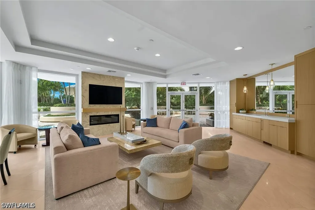 4255 Gulf Shore Boulevard N Naples FL 34103