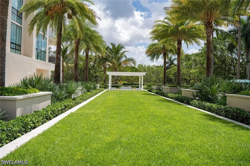 4255 Gulf Shore Boulevard N Naples FL 34103