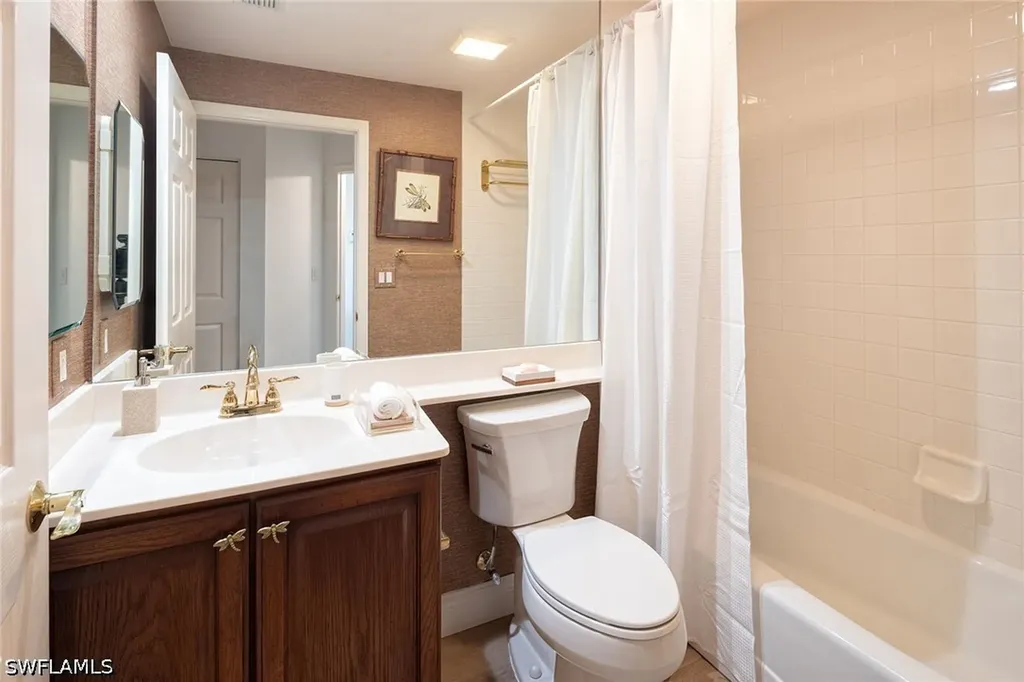 4255 Gulf Shore Boulevard N Naples FL 34103
