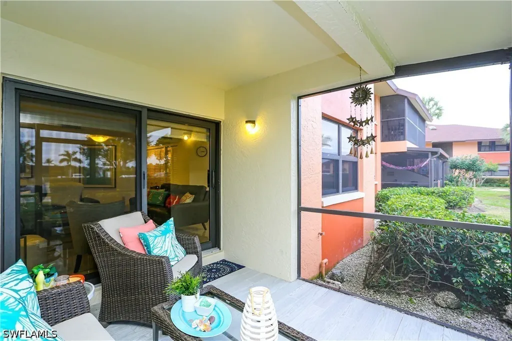 1522 Mainsail Drive Naples FL 34114