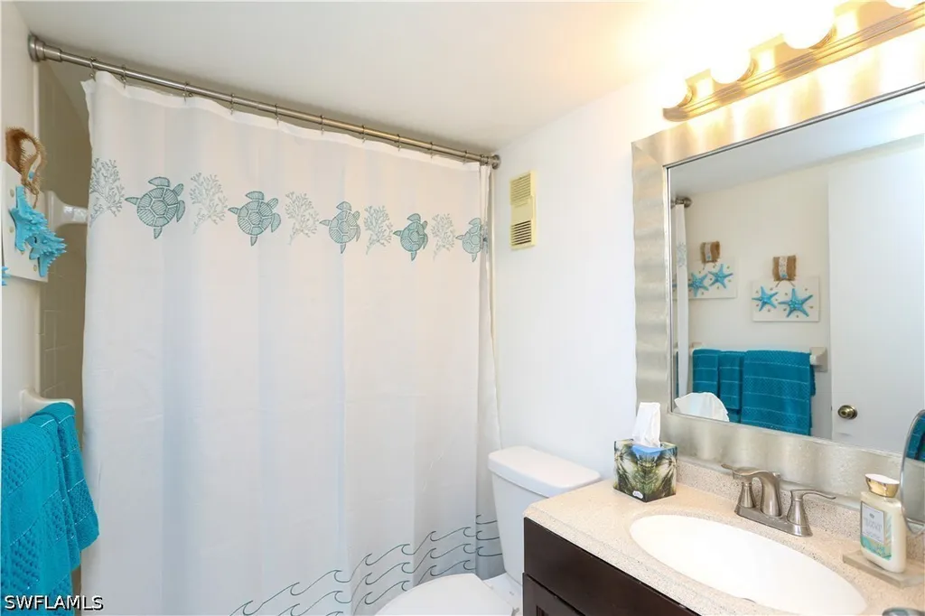 1522 Mainsail Drive Naples FL 34114