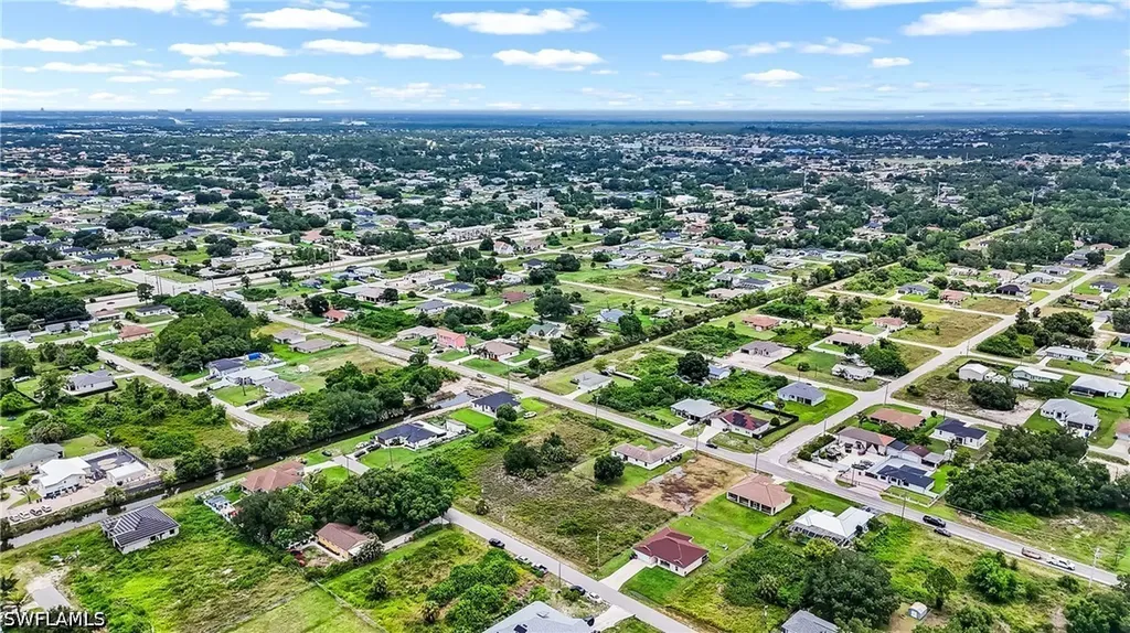 4212 9th Street SW Lehigh Acres FL 33976