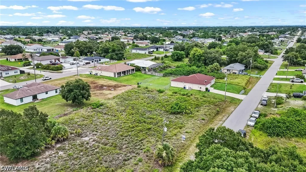 4212 9th Street SW Lehigh Acres FL 33976