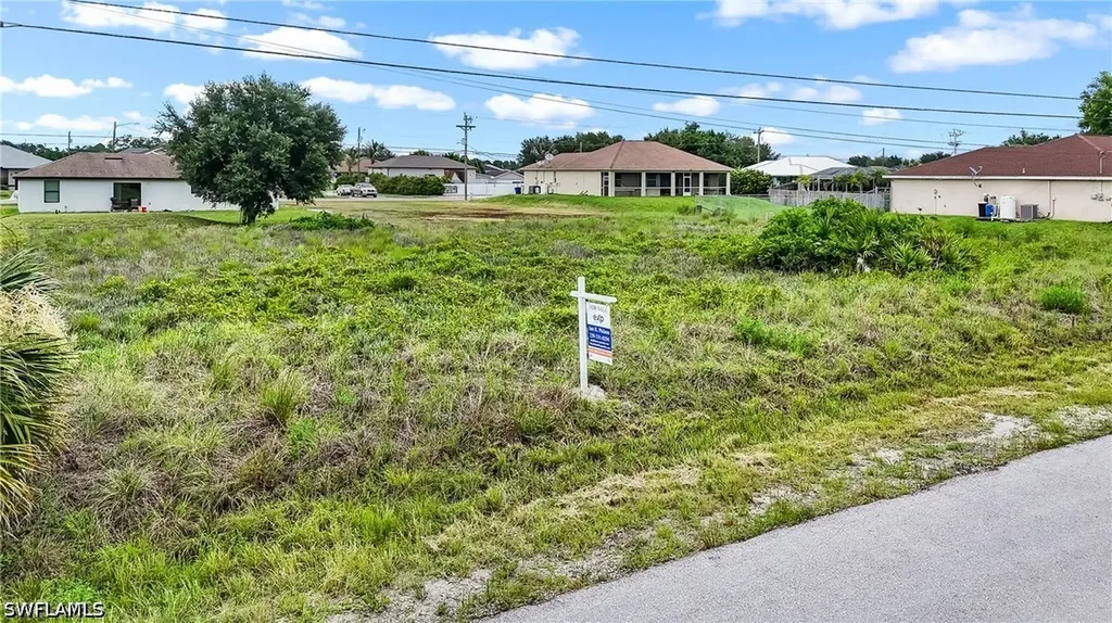 4212 9th Street SW Lehigh Acres FL 33976