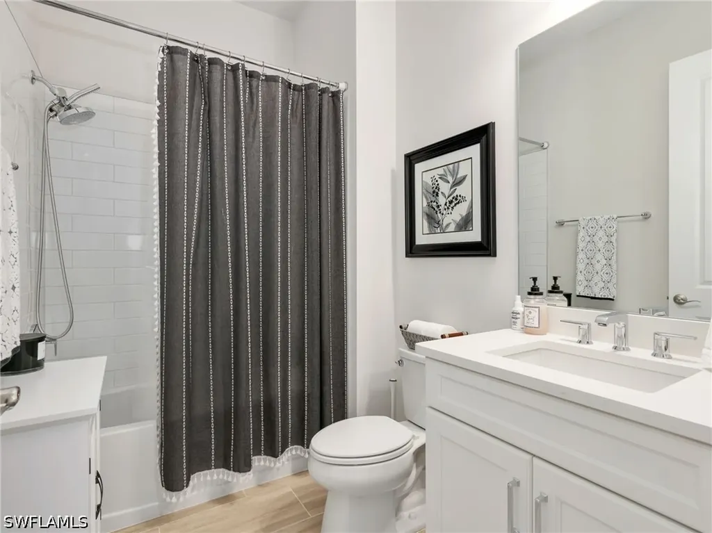 8958 Saint Lucia Drive Naples FL 34114