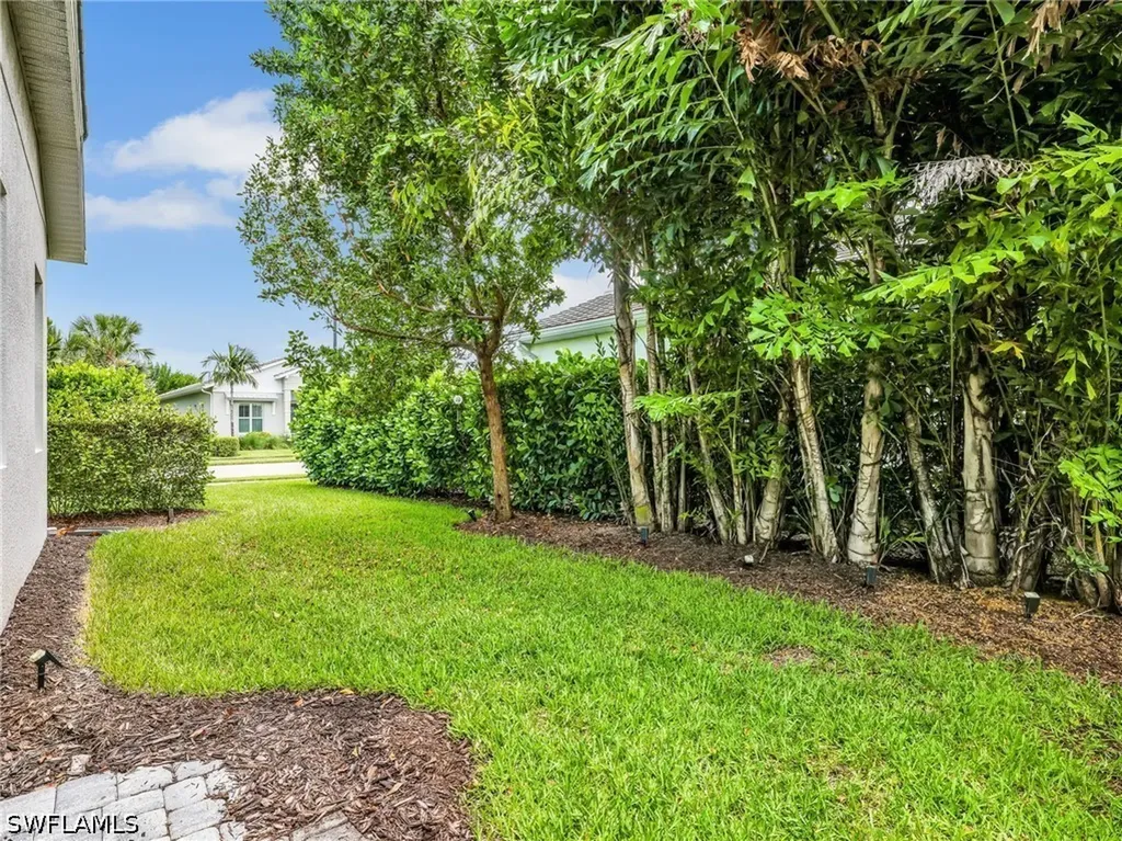 8958 Saint Lucia Drive Naples FL 34114