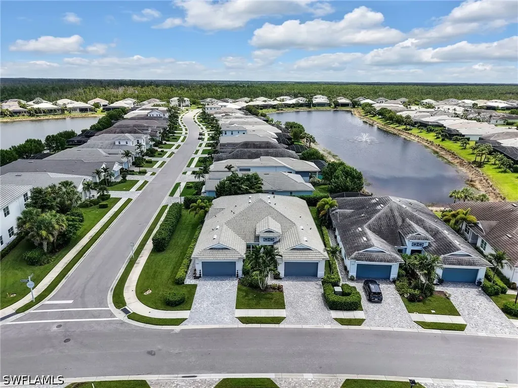 8958 Saint Lucia Drive Naples FL 34114