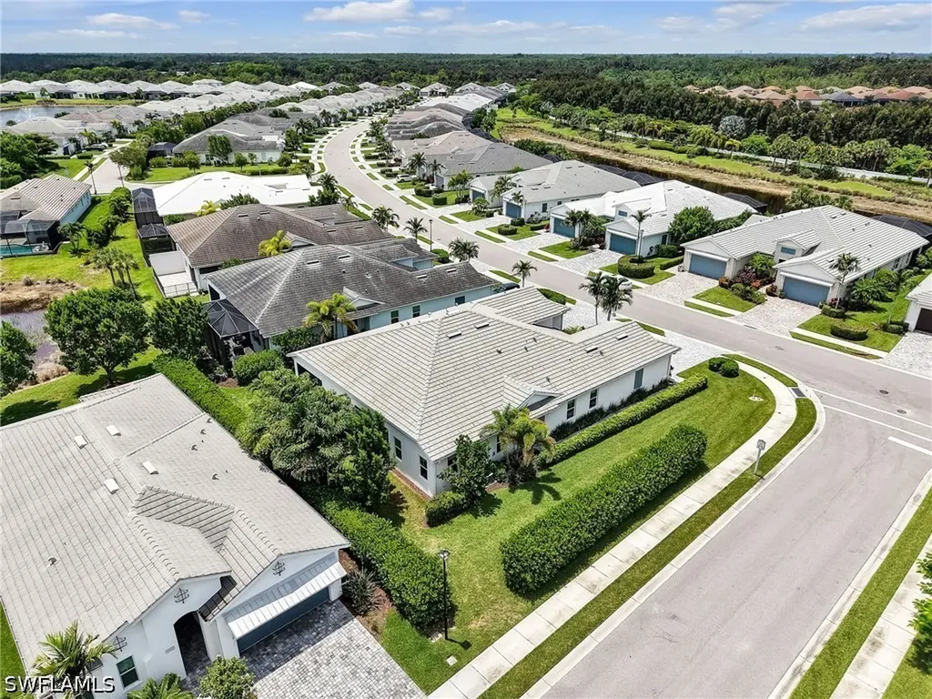 8958 Saint Lucia Drive Naples FL 34114