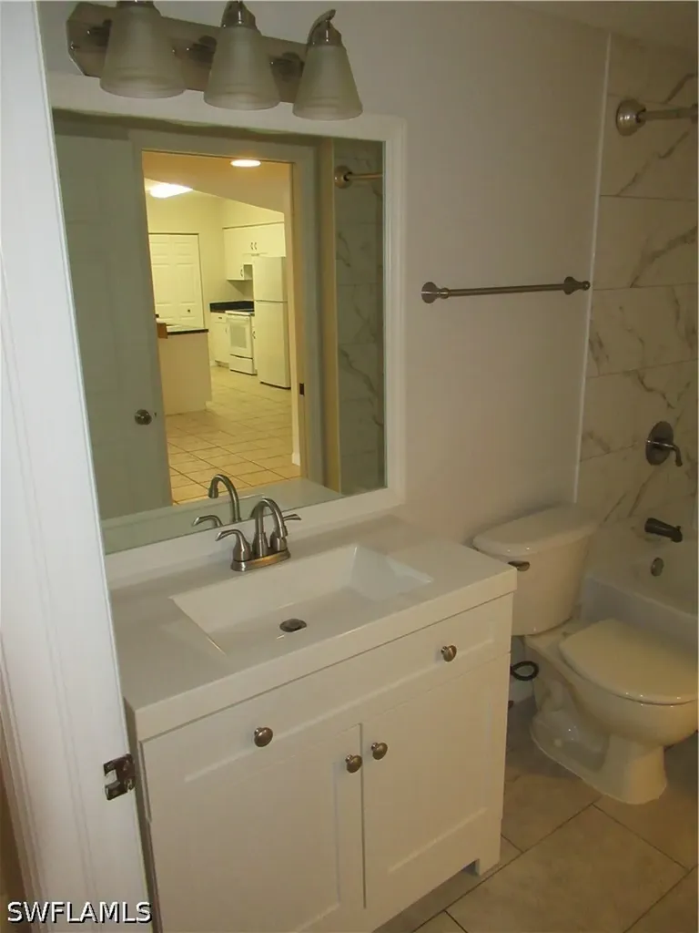 27083 Matheson Avenue Bonita Springs FL 34135