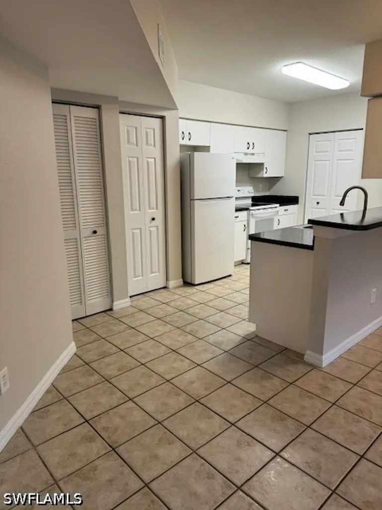 27083 Matheson Avenue Bonita Springs FL 34135