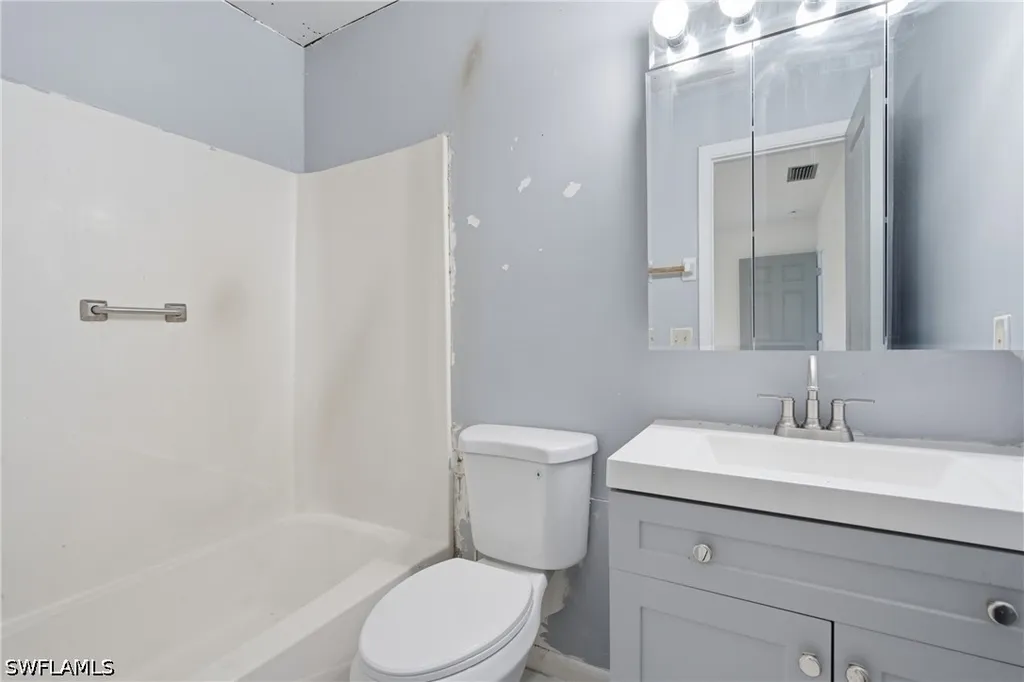 5160 31st Avenue SW Naples FL 34116