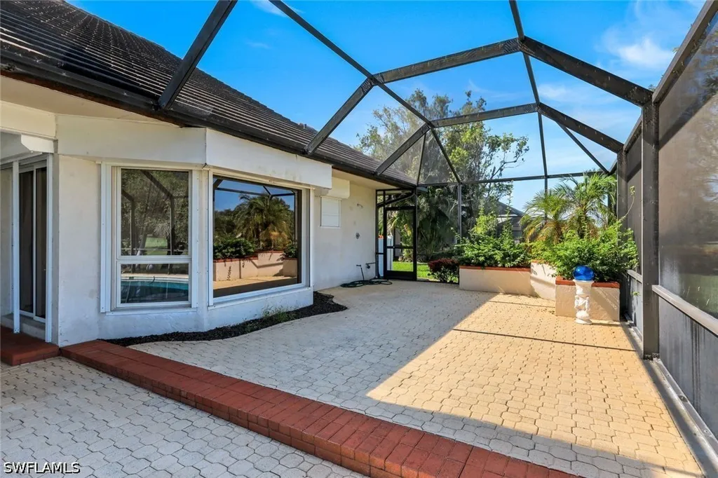 2227 Regal Way Naples FL 34110