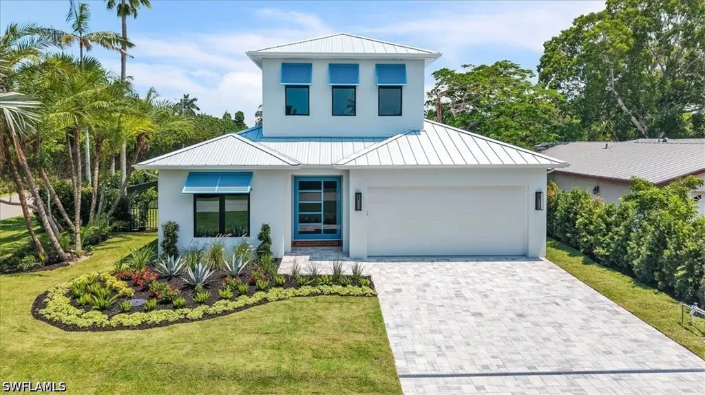 Naples FL, 1009 29TH Avenue N