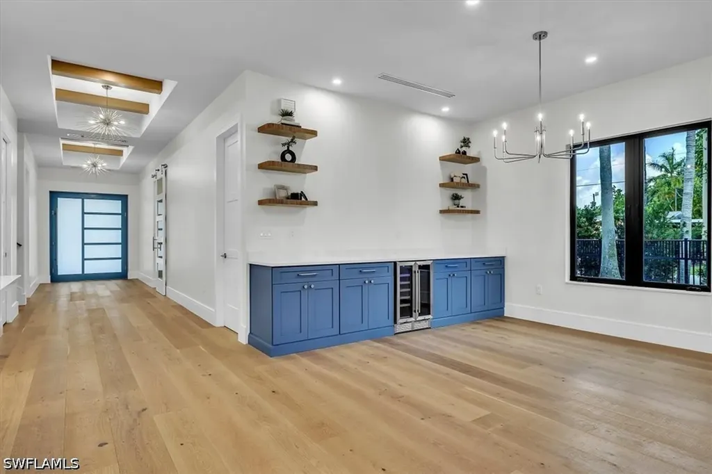 1009 29th Avenue N Naples FL 34103
