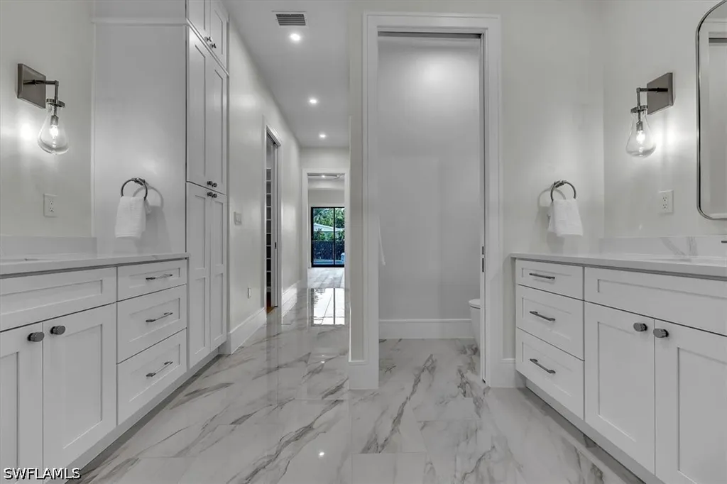 1009 29th Avenue N Naples FL 34103