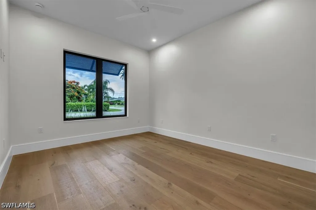 1009 29th Avenue N Naples FL 34103