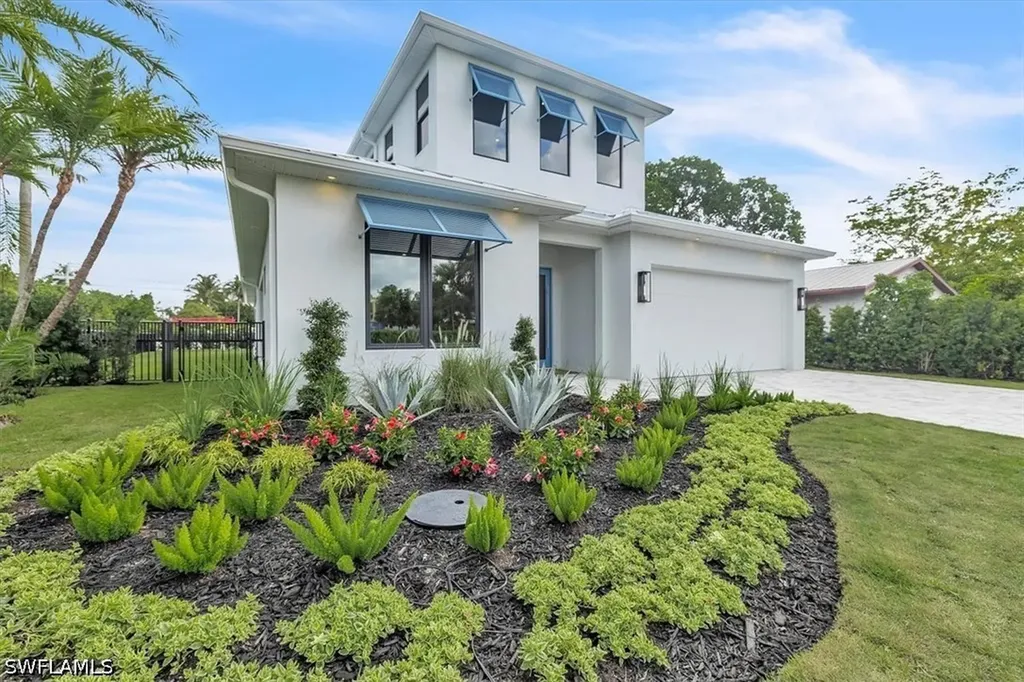 1009 29th Avenue N Naples FL 34103