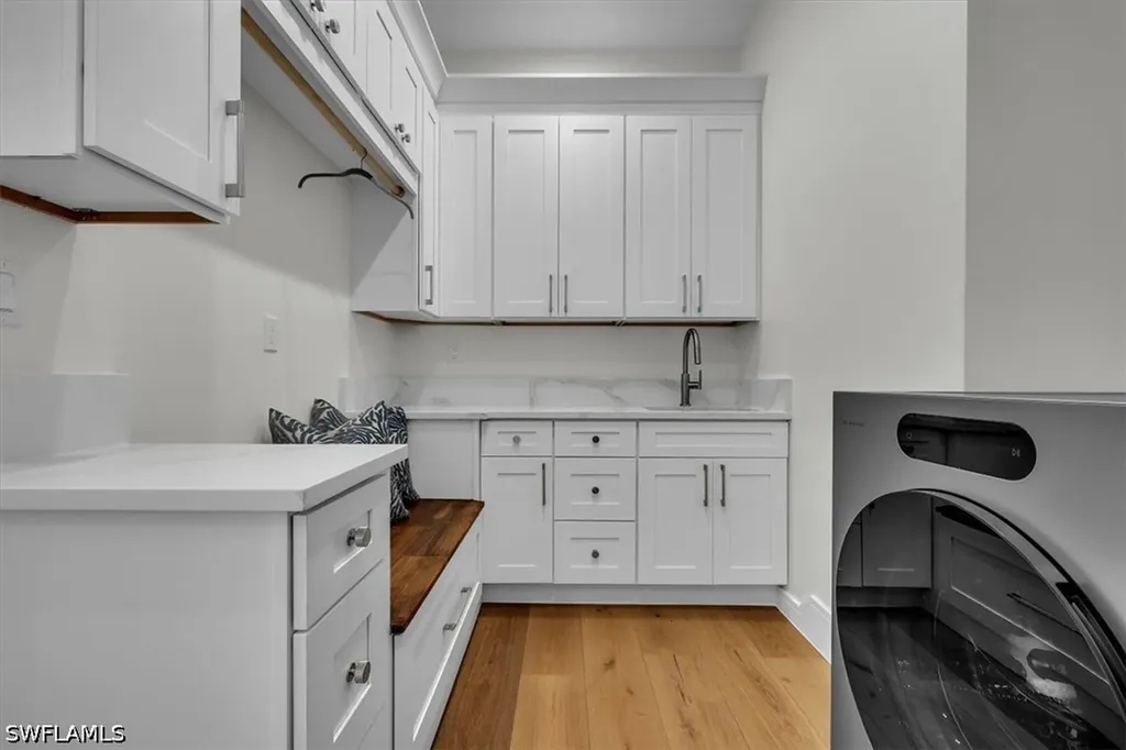 1009 29th Avenue N Naples FL 34103