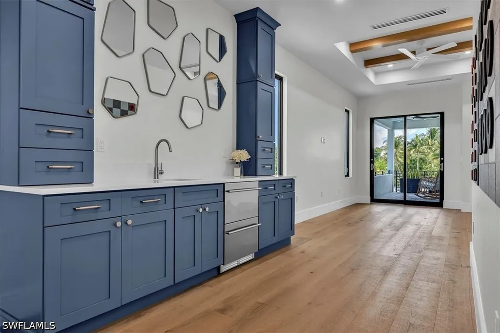 1009 29th Avenue N Naples FL 34103